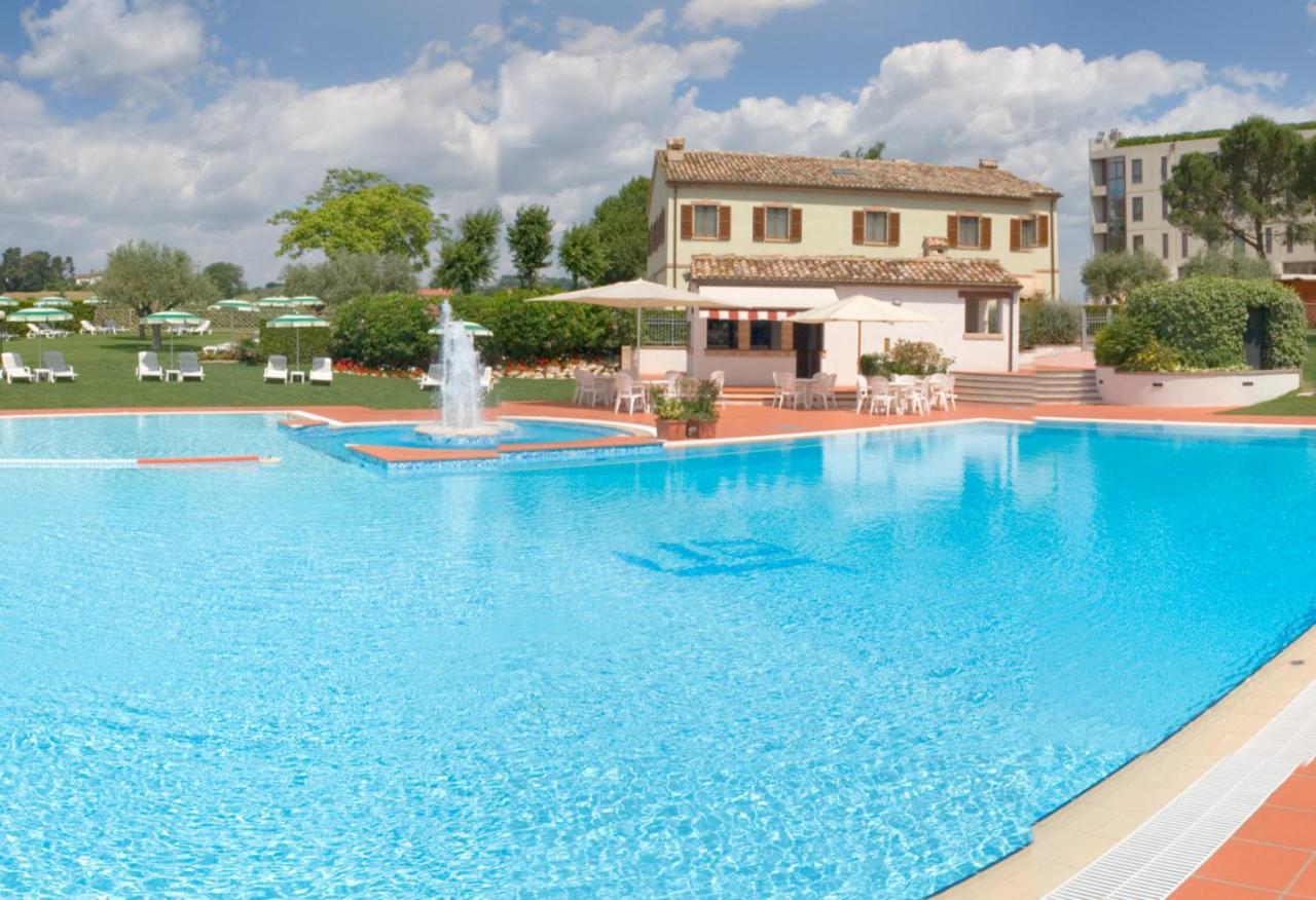 Hotel Federico II Ези Экстерьер фото