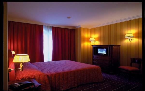 Hotel Federico II Ези Экстерьер фото